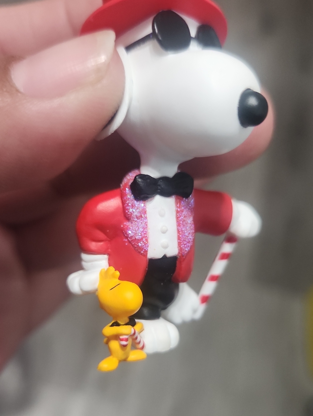 Hallmark Joe Cool Snoopy Ornament - Picture 3 of 4